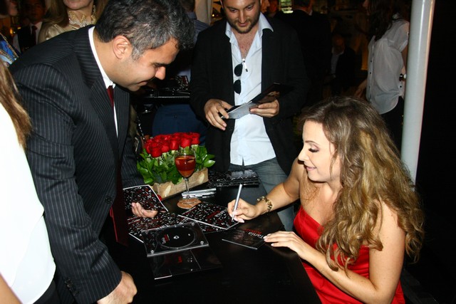 Tania Kassis Signature Reception